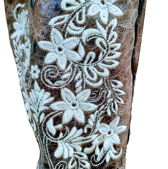 Moreria (Leather) Embroidered Floral Women's Western Boots. Size/9.5 - Picture 7 of 15